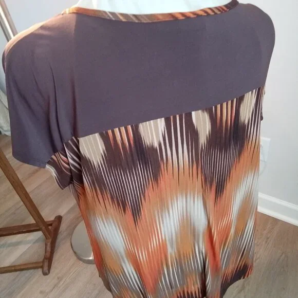 Cato 18/20 Earth tone Tunic - Picture 5 of 8
